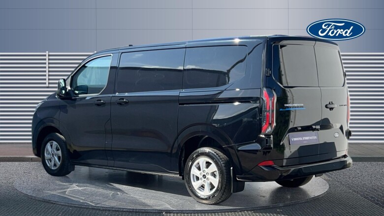 Ford Transit Custom E-320 L1 Rwd 100kW 65kWh H1 Van Limited Auto